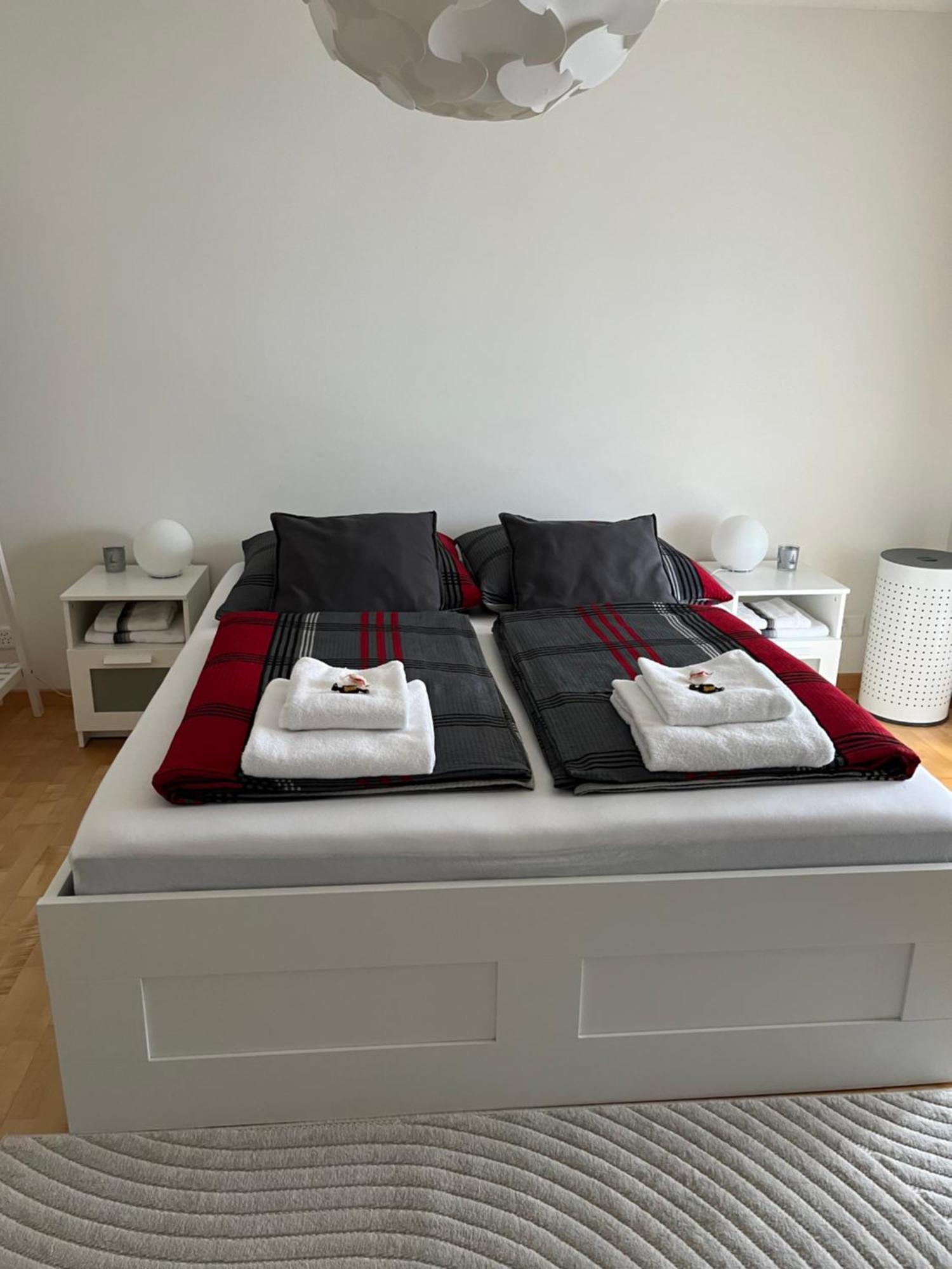 Amazing Lakeview Flat הורן מראה חיצוני תמונה
